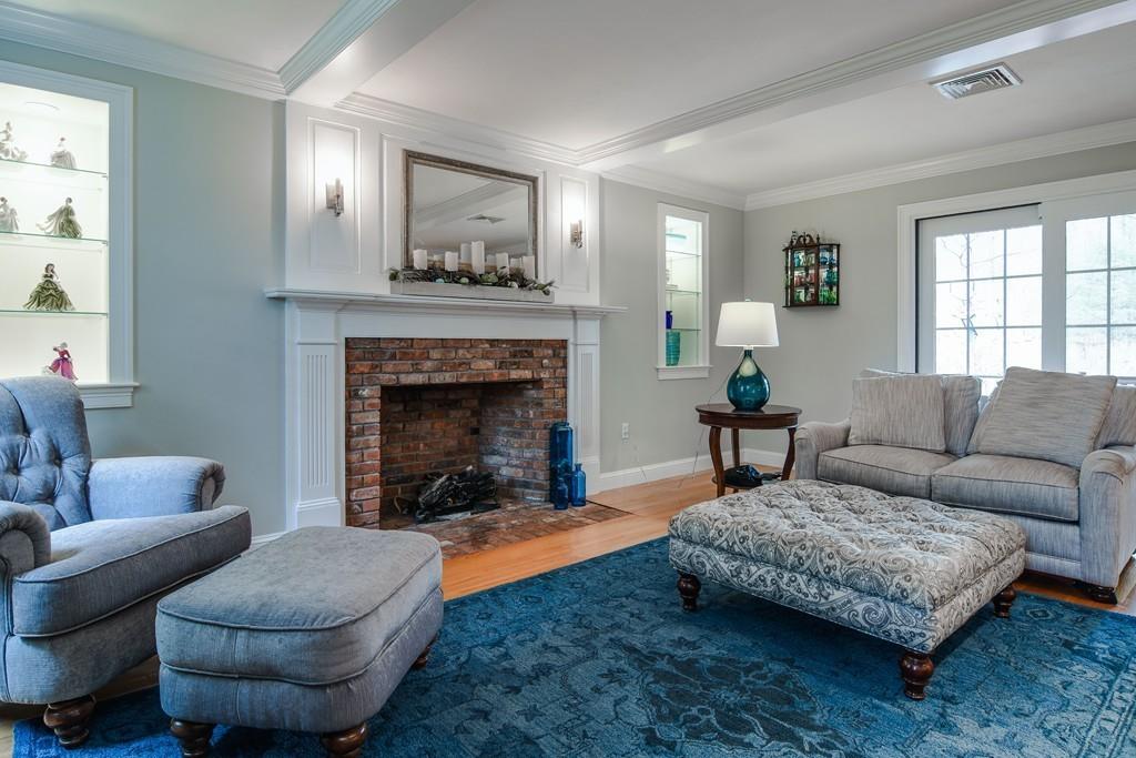 11 Wild Road Hopkinton, MA 01748 - Photo 6 of 41 Gallery Image 6