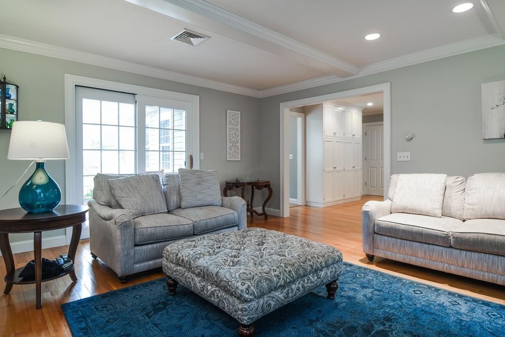 11 Wild Road Hopkinton, MA 01748 - Photo 7 of 41 Gallery Image 7