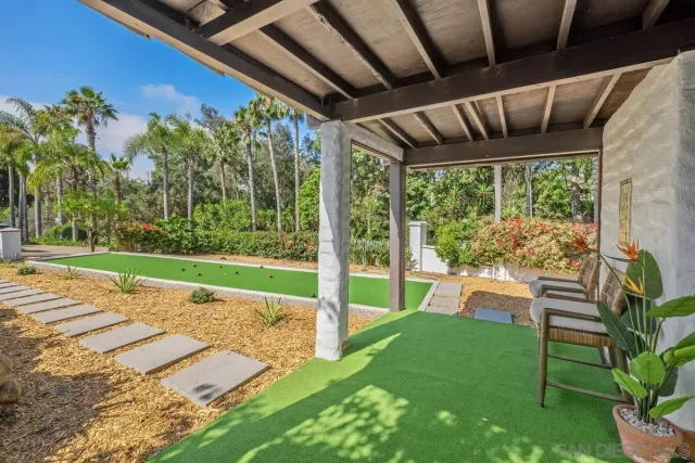 $5,890,000 | 17507 Los Morros, Rancho Santa Fe, CA 92067