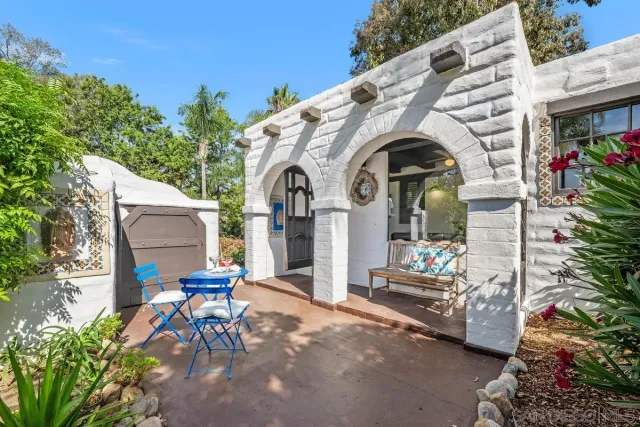 $5,890,000 | 17507 Los Morros, Rancho Santa Fe, CA 92067