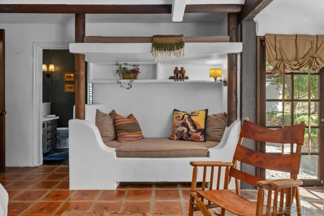 $5,890,000 | 17507 Los Morros, Rancho Santa Fe, CA 92067