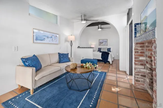 $5,890,000 | 17507 Los Morros, Rancho Santa Fe, CA 92067