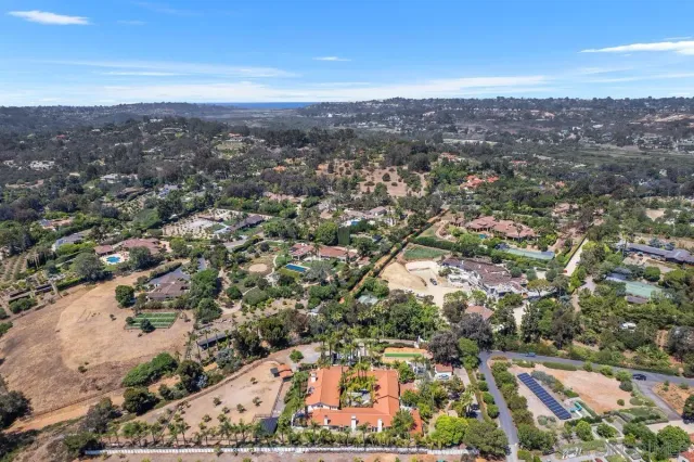 $5,890,000 | 17507 Los Morros, Rancho Santa Fe, CA 92067