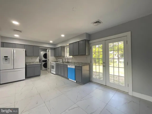 $375,000 | 208 Wichita Trail, Browns Mills, NJ 08015