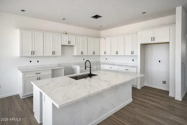$499,000 | 15 Good Hope Bay, Page, AZ 86040