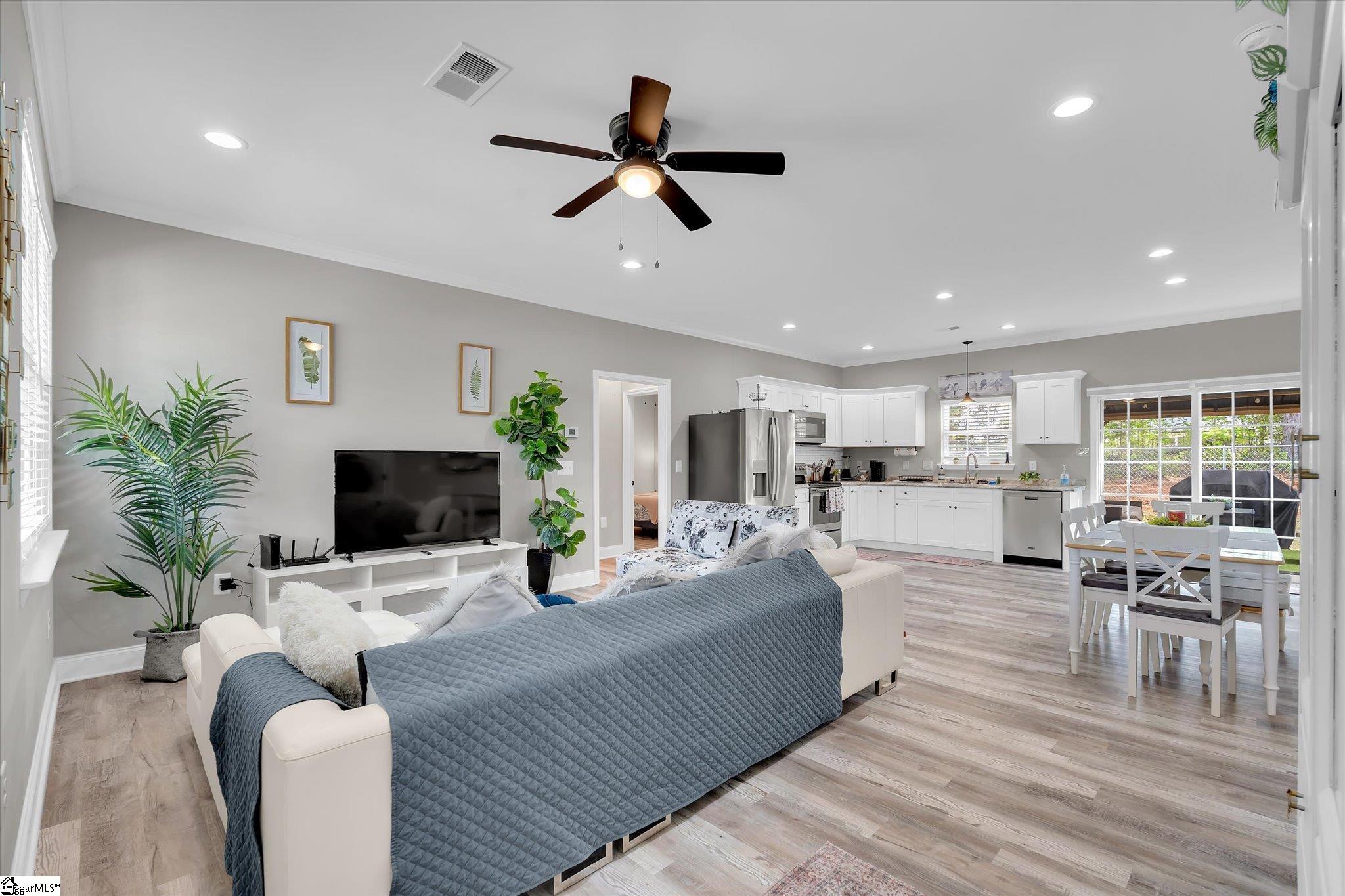 505 Jackson Circle Anderson, SC 29625 - Photo 5 of 30