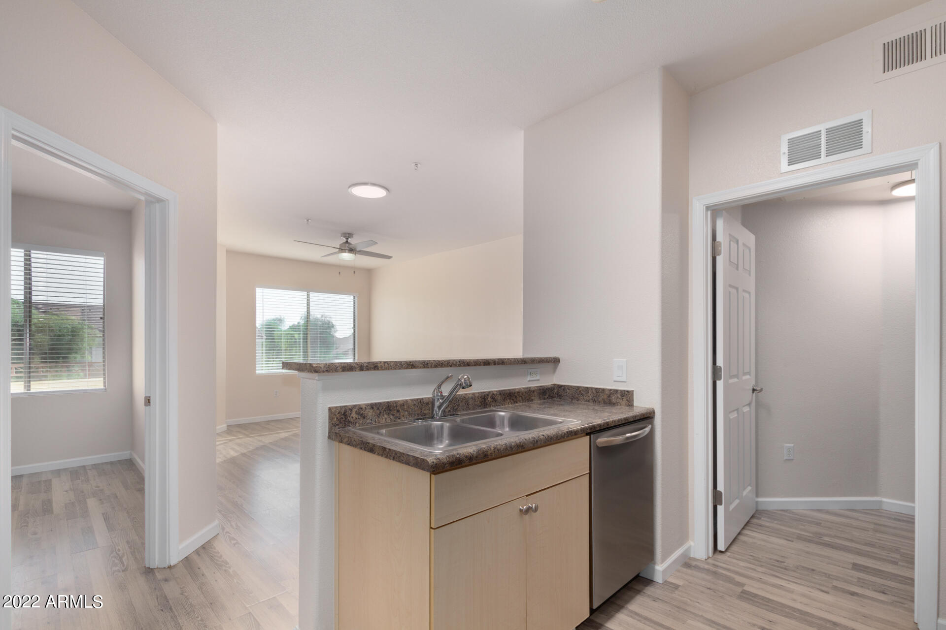 18416 North Cave Creek Road, Unit 3036 Phoenix, AZ 85032 - Photo 11 of 31