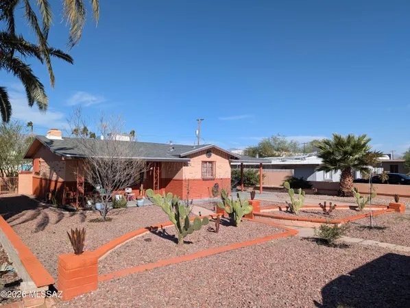 $276,000 | 5631 East 1st Street, Tucson, AZ 85712