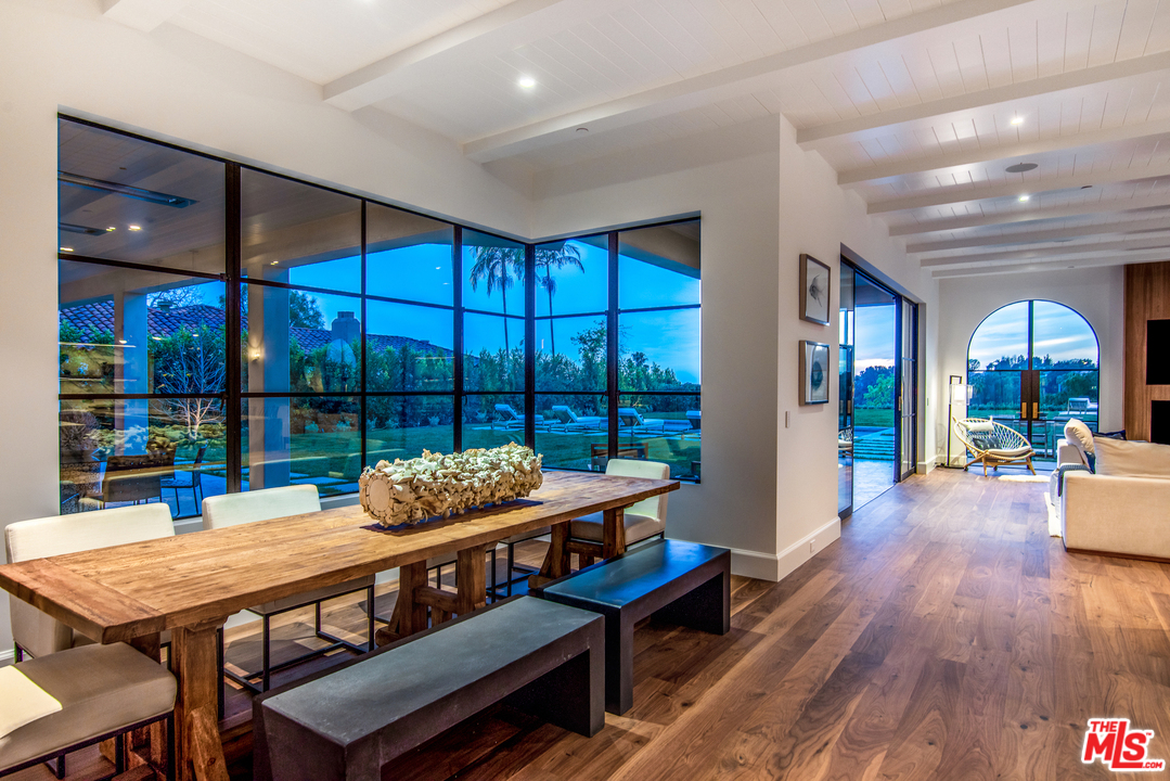 167 South Rockingham Avenue Los Angeles, CA 90049 - Photo 8 of 21