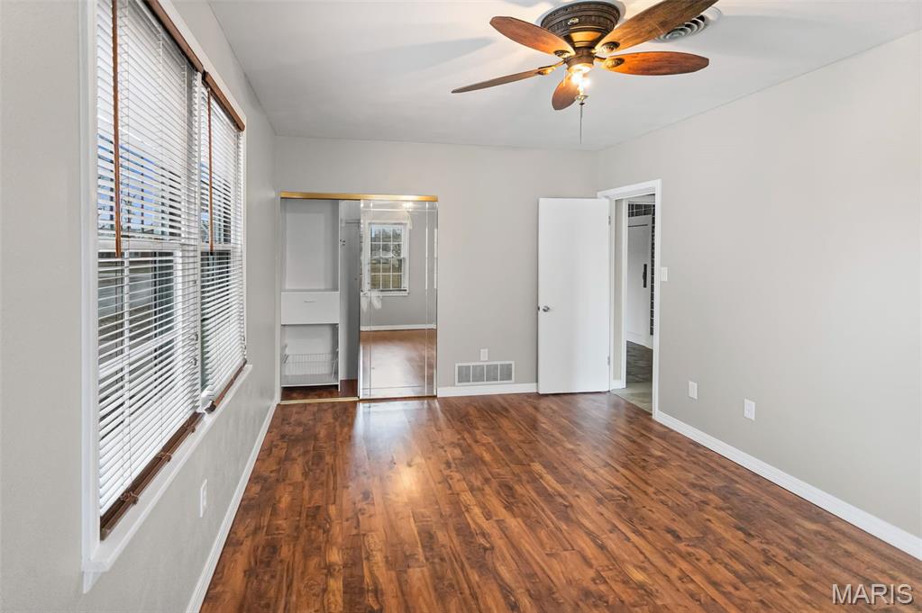 804 Enos Lane Godfrey, IL 62035 - Photo 25 of 48