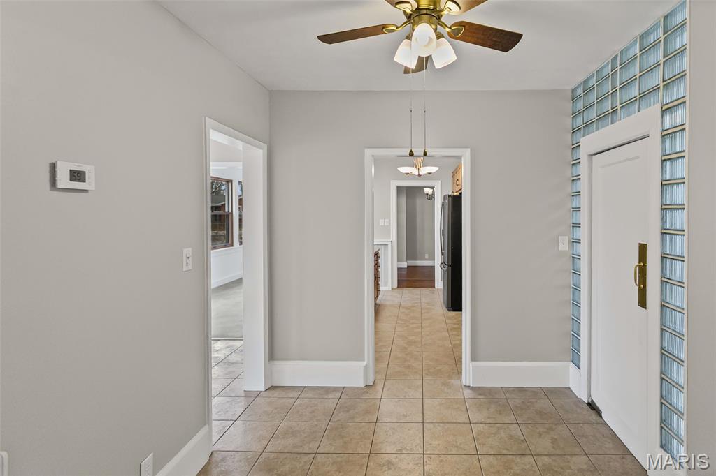 804 Enos Lane Godfrey, IL 62035 - Photo 38 of 48