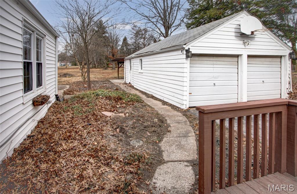 804 Enos Lane Godfrey, IL 62035 - Photo 43 of 48