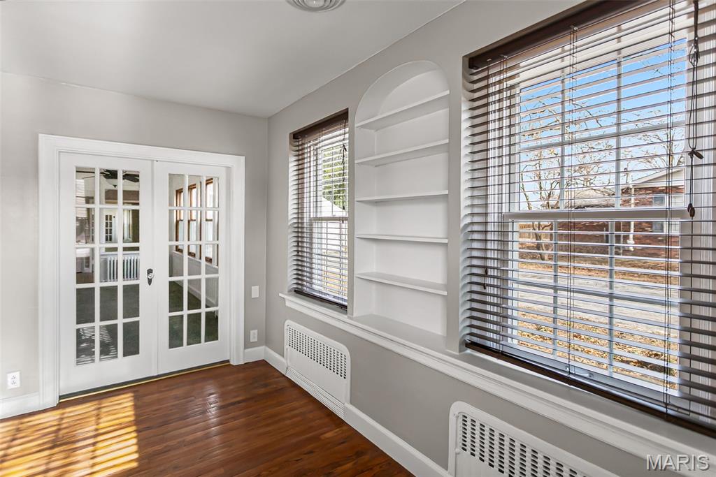 804 Enos Lane Godfrey, IL 62035 - Photo 9 of 48