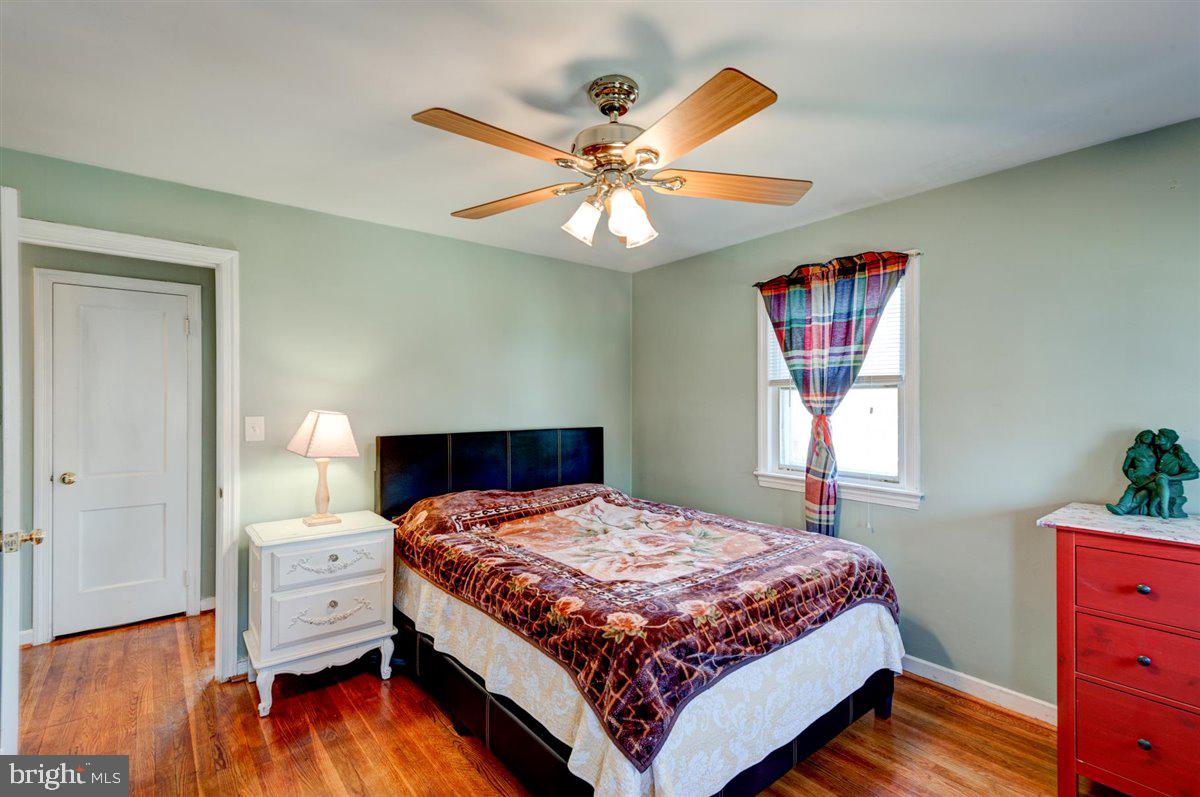 11937 Bluhill Road Silver Spring, MD 20902 - Photo 20 of 33