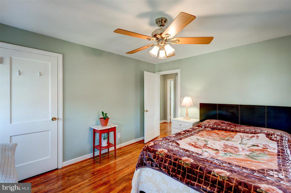 11937 Bluhill Road Silver Spring, MD 20902 - Photo 21 of 33