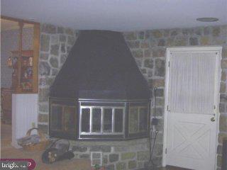 316 Crozerville Road Aston, PA 19014 - Photo 5 of 6