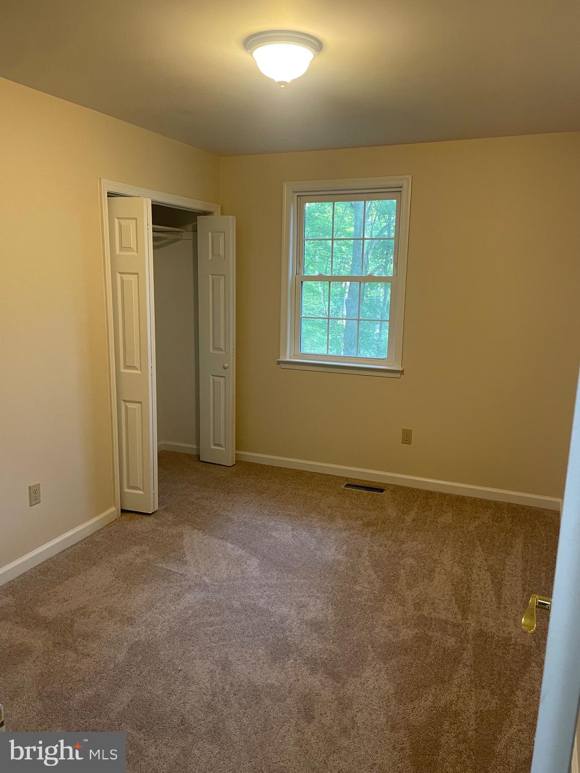 1300 Shadyside Road Downingtown, PA 19335 - Photo 11 of 17 an empty room with windows