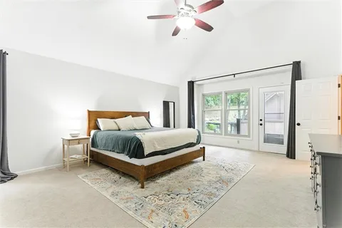 $565,000 | 7621 Lichtenauer Drive, Shawnee, KS 66217