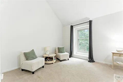 $565,000 | 7621 Lichtenauer Drive, Shawnee, KS 66217