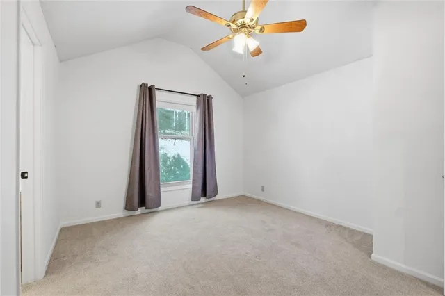 $565,000 | 7621 Lichtenauer Drive, Shawnee, KS 66217