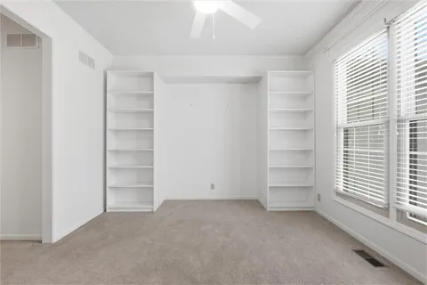 $565,000 | 7621 Lichtenauer Drive, Shawnee, KS 66217