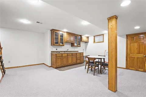 $565,000 | 7621 Lichtenauer Drive, Shawnee, KS 66217