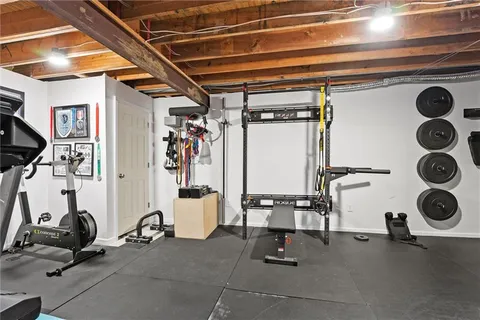 $565,000 | 7621 Lichtenauer Drive, Shawnee, KS 66217