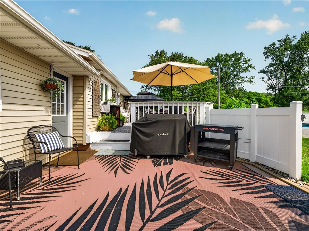 798 Flynn Road Greece, NY 14612 - Photo 16 of 48