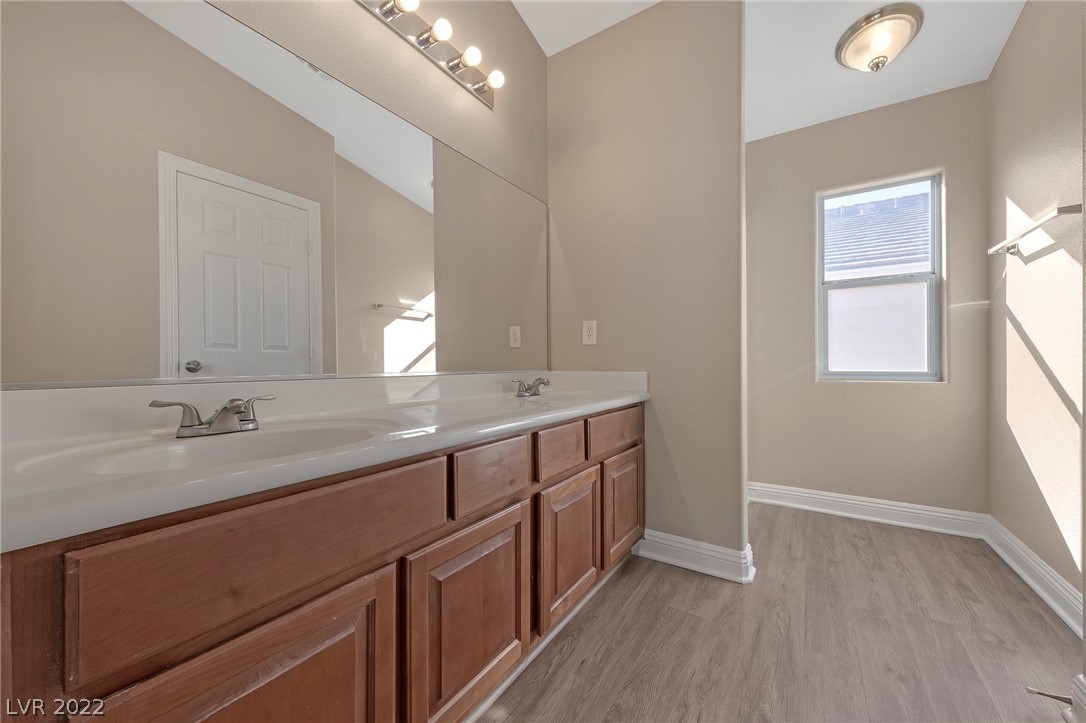 1066 Slate Crossing Lane, Unit 2 Henderson, NV 89002 - Photo 14 of 27