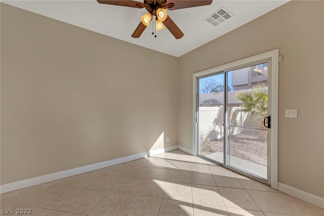 1066 Slate Crossing Lane, Unit 2 Henderson, NV 89002 - Photo 6 of 27
