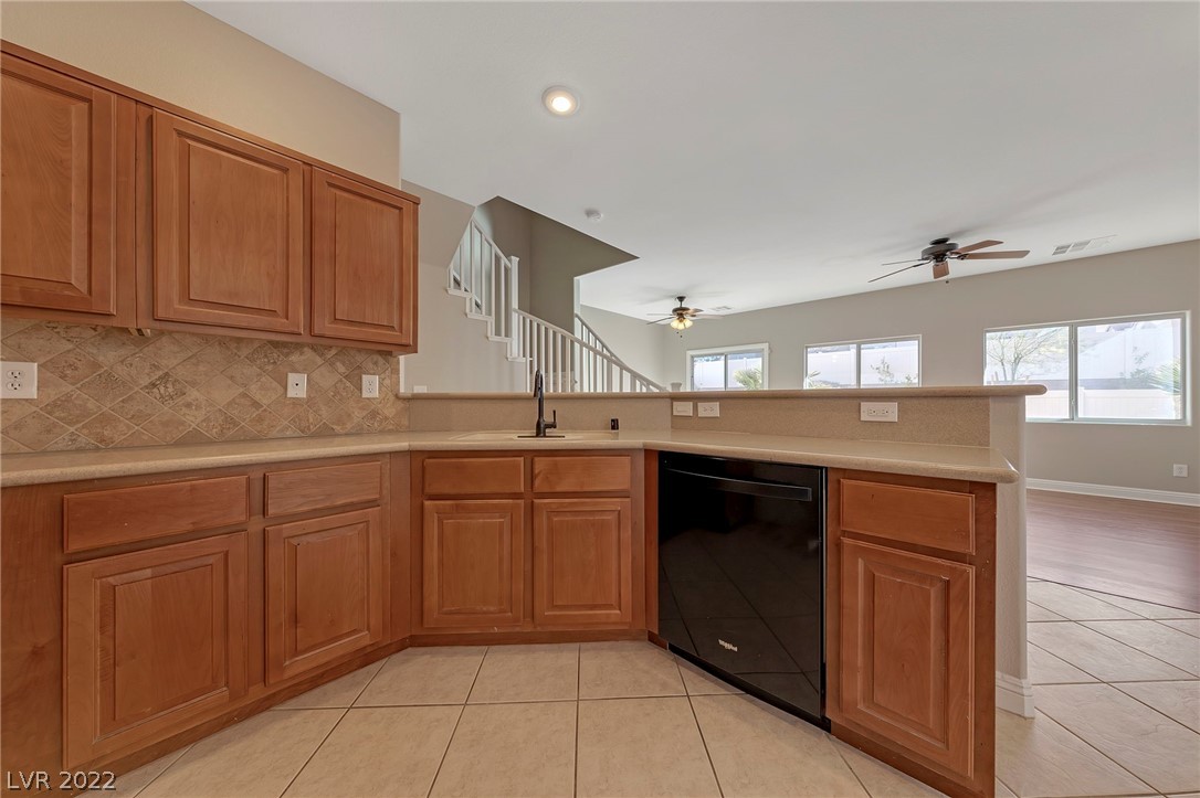 1066 Slate Crossing Lane, Unit 2 Henderson, NV 89002 - Photo 7 of 27