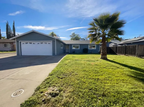 $620,000 | 141 Sierra Woods Circle, Folsom, CA 95630
