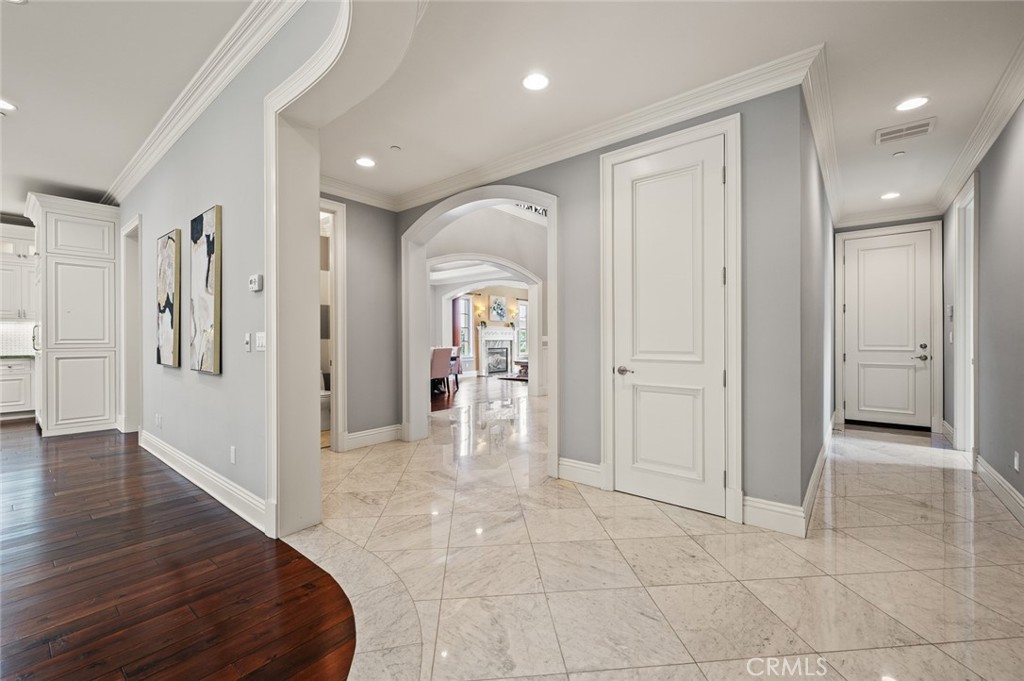 312 Santa Cruz Road Arcadia, CA 91007 - Photo 13 of 70