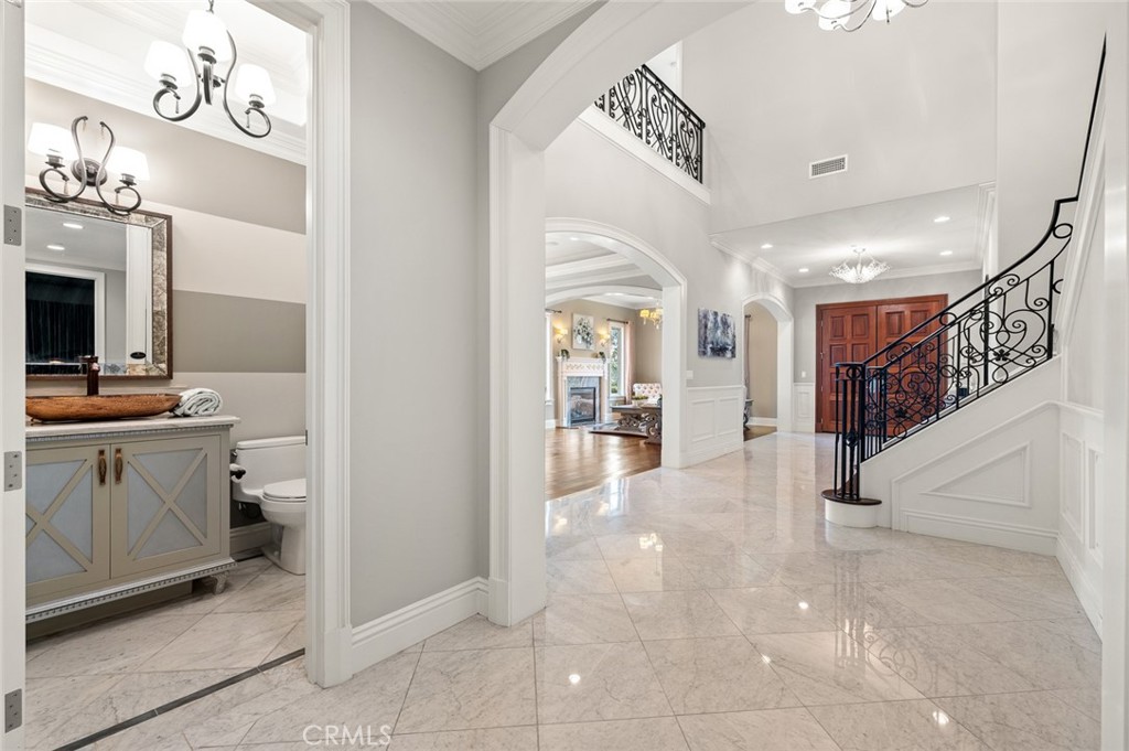 312 Santa Cruz Road Arcadia, CA 91007 - Photo 14 of 70