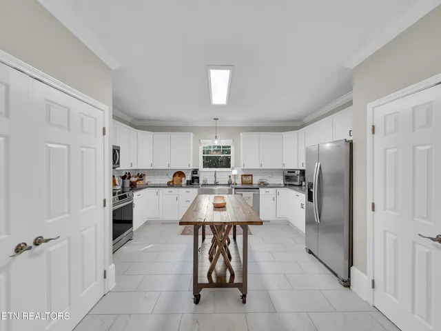 $475,000 | 708 Sweetwater Vonore Road, Sweetwater, TN 37874