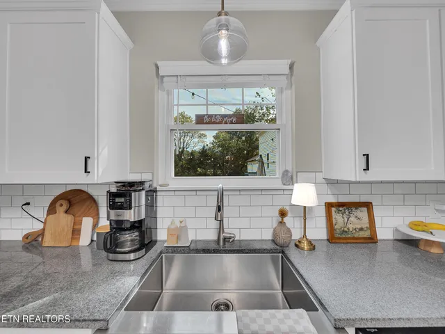 $475,000 | 708 Sweetwater Vonore Road, Sweetwater, TN 37874