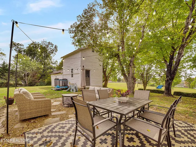 $475,000 | 708 Sweetwater Vonore Road, Sweetwater, TN 37874