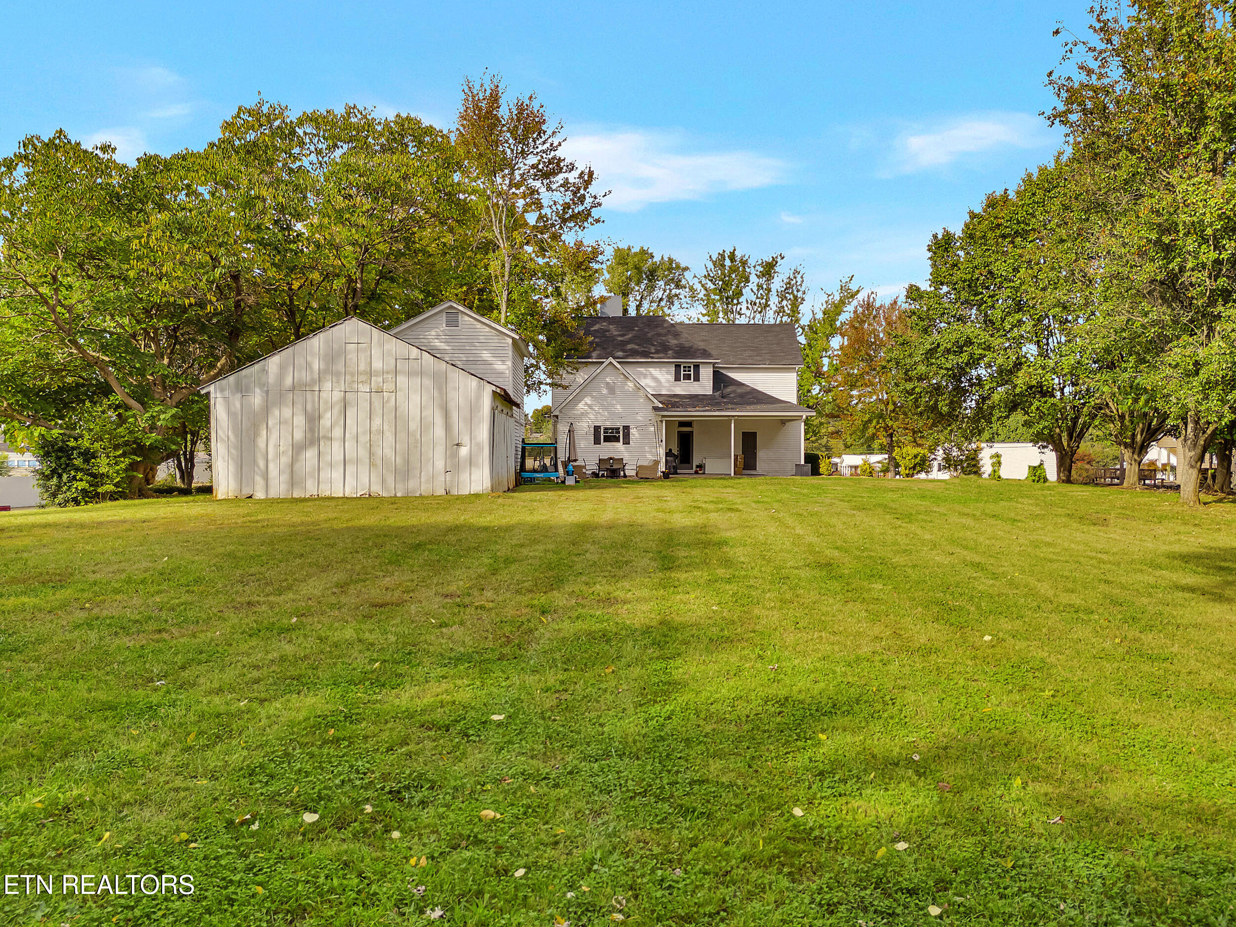 708 Sweetwater Vonore Road Sweetwater, TN 37874 - Photo 39 of 52 40_02
