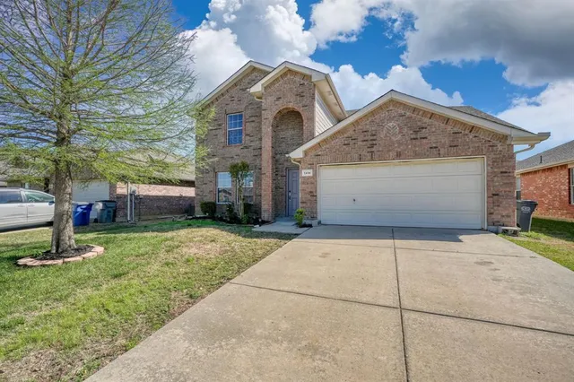 $2,800 | 1416 Puerto Lago Drive, Little Elm, TX 75068