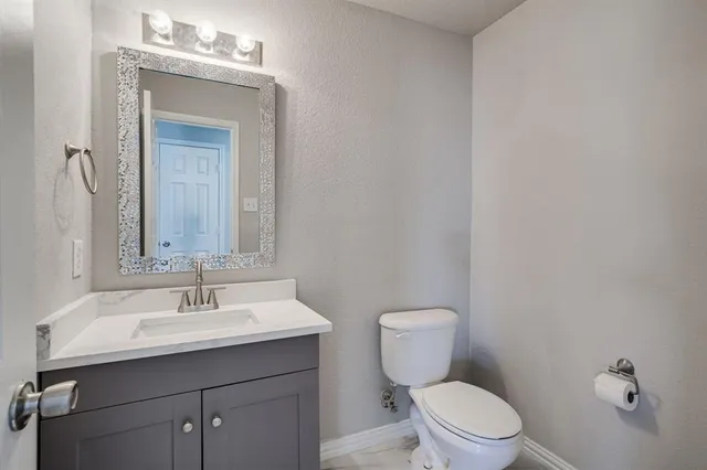 $2,800 | 1416 Puerto Lago Drive, Little Elm, TX 75068