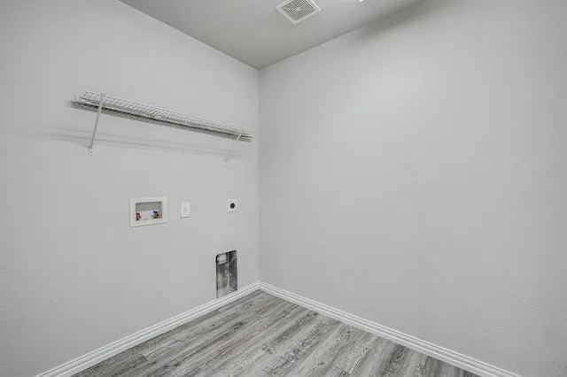 $2,800 | 1416 Puerto Lago Drive, Little Elm, TX 75068