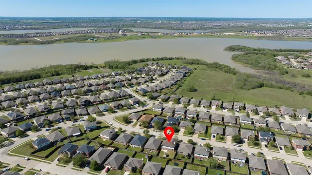 $2,800 | 1416 Puerto Lago Drive, Little Elm, TX 75068