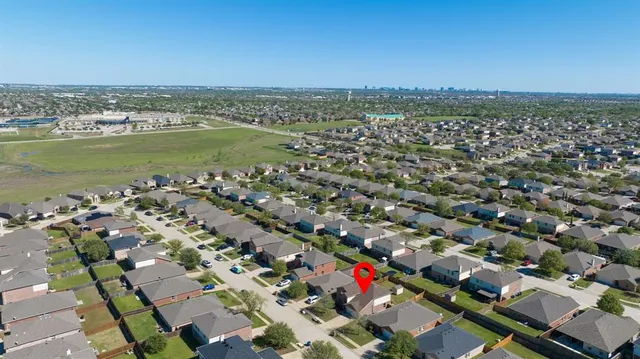 $2,800 | 1416 Puerto Lago Drive, Little Elm, TX 75068