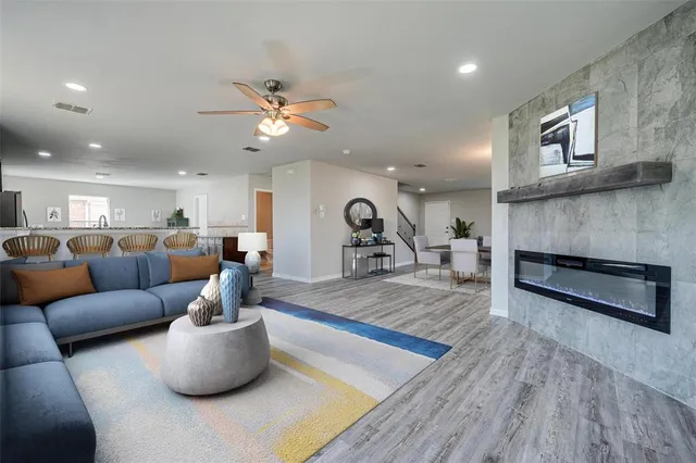 $2,800 | 1416 Puerto Lago Drive, Little Elm, TX 75068