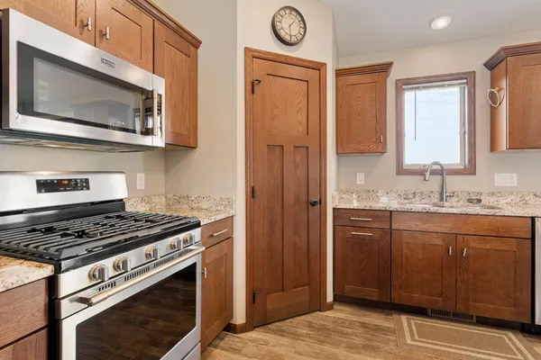 $465,000 | 2217 Anchorage Drive, Mankato, MN 56003