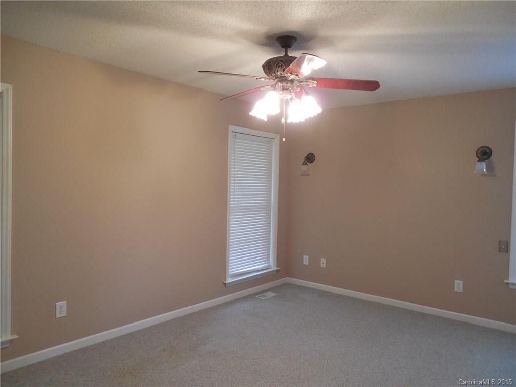 259 West Lewis Ferry Road Statesville, NC 28677 - Photo 9 of 23 Gallery Image 9