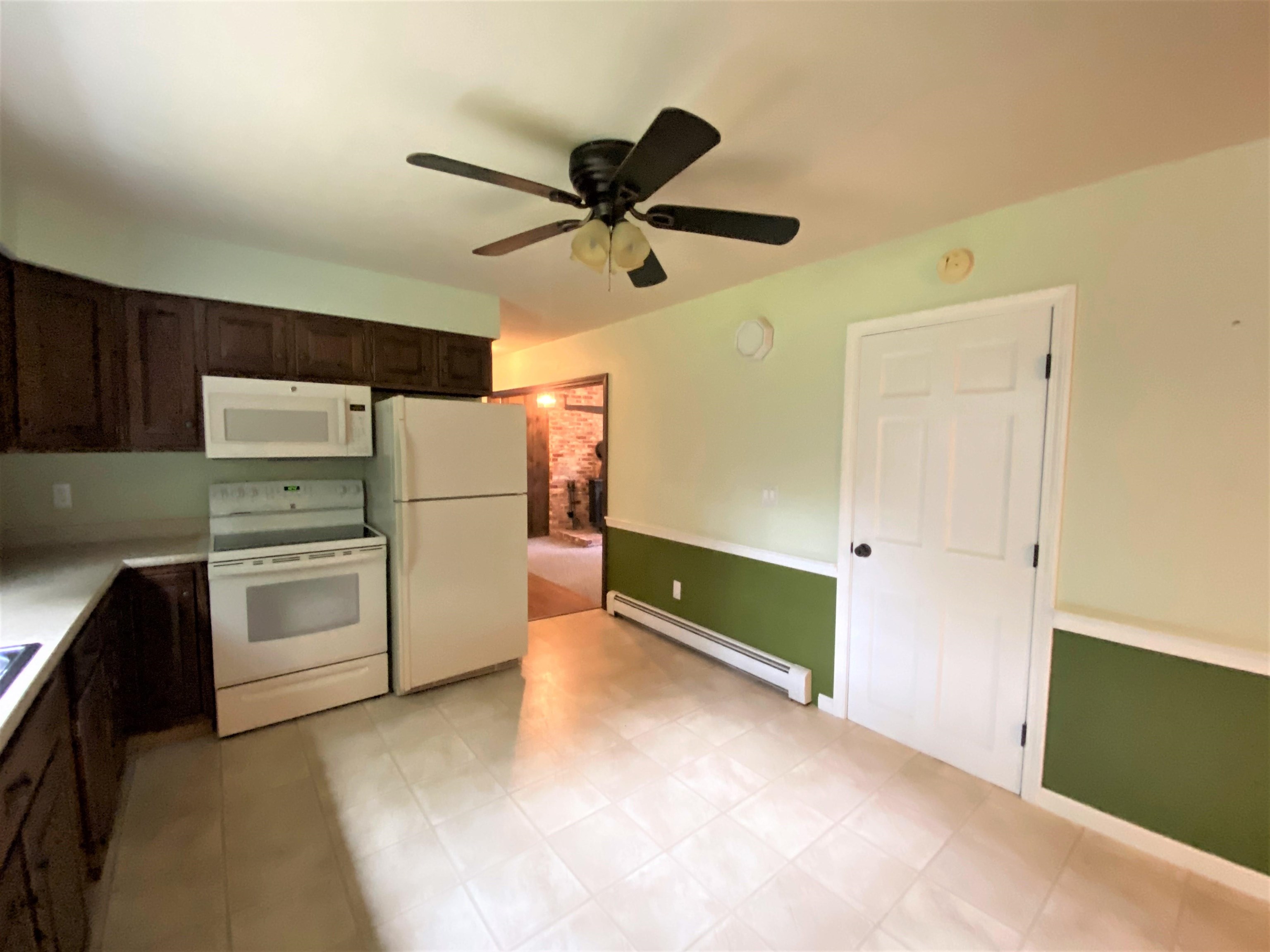 284 Huse Road Manchester, NH 03103 - Photo 15 of 31