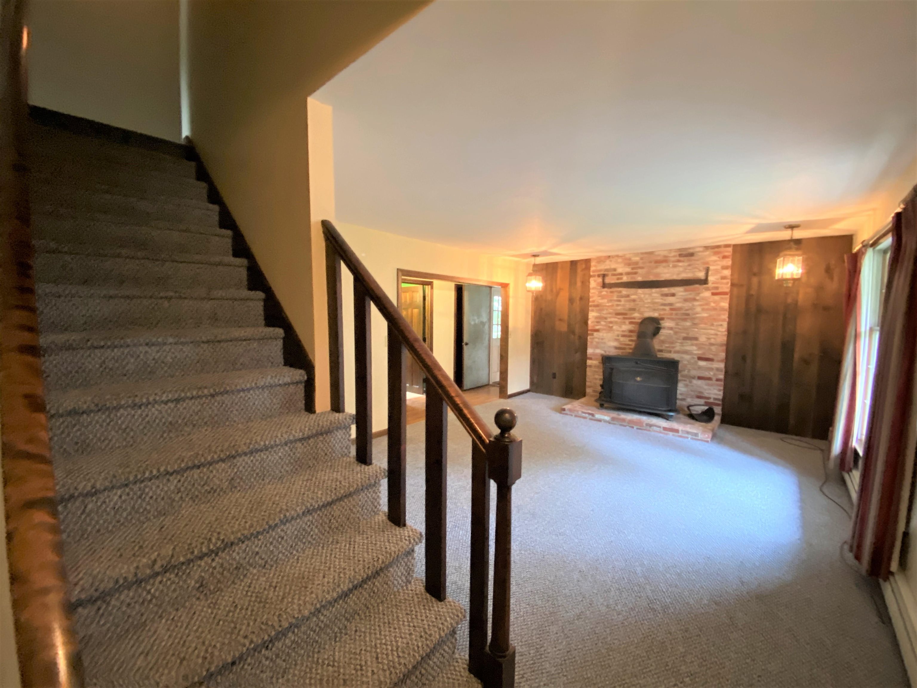 284 Huse Road Manchester, NH 03103 - Photo 10 of 31