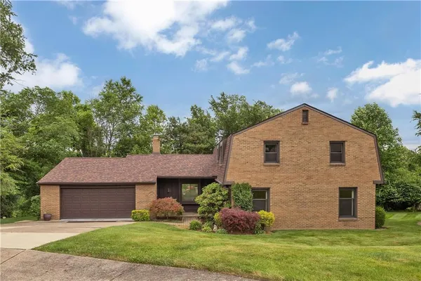 $469,900 | 124 Windsor Court, Monroeville, PA 15146