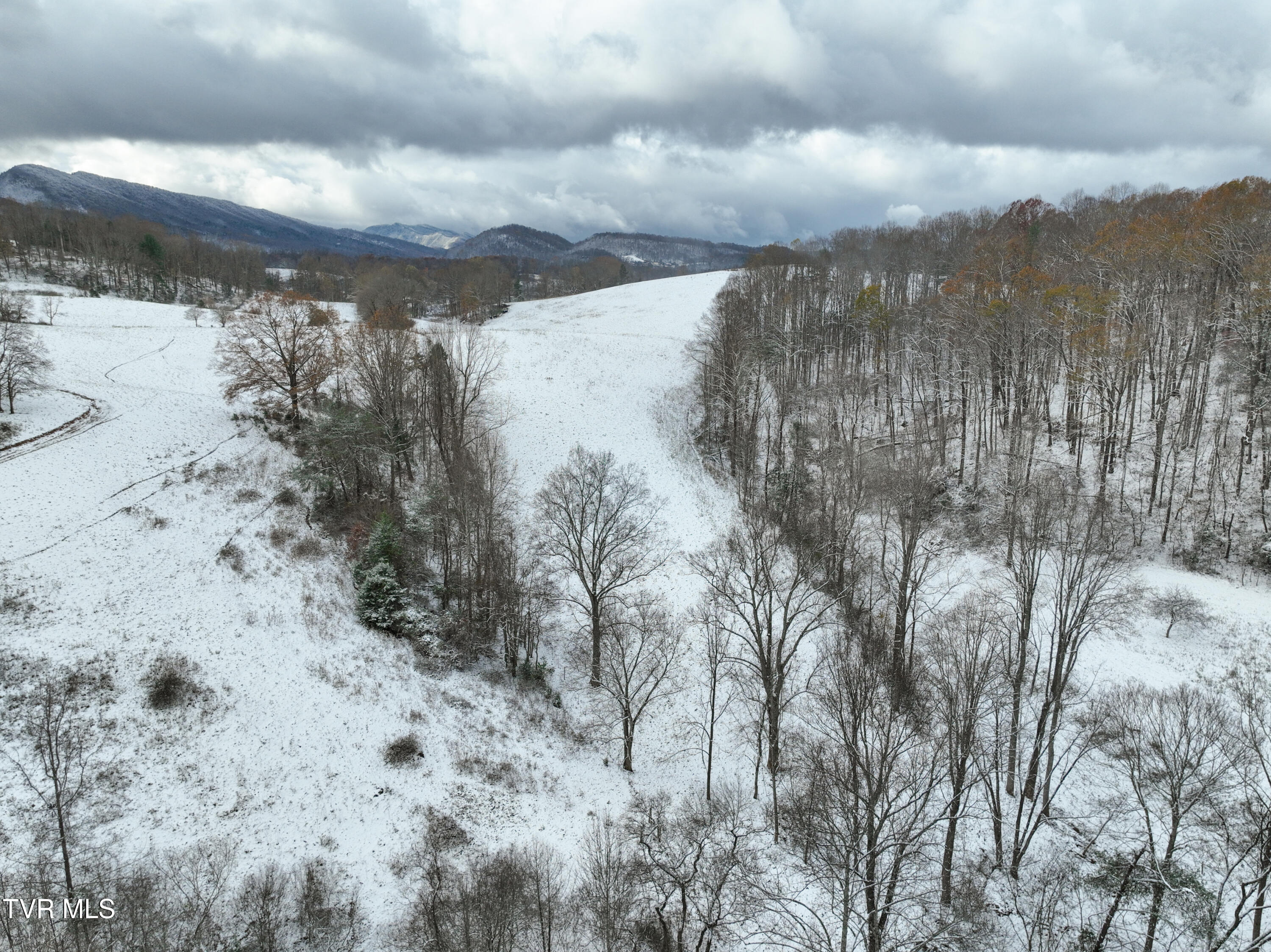 280 Muddy Branch Road Elizabethton, TN 37643 - Photo 54 of 54 Muddy Branch Drone-42